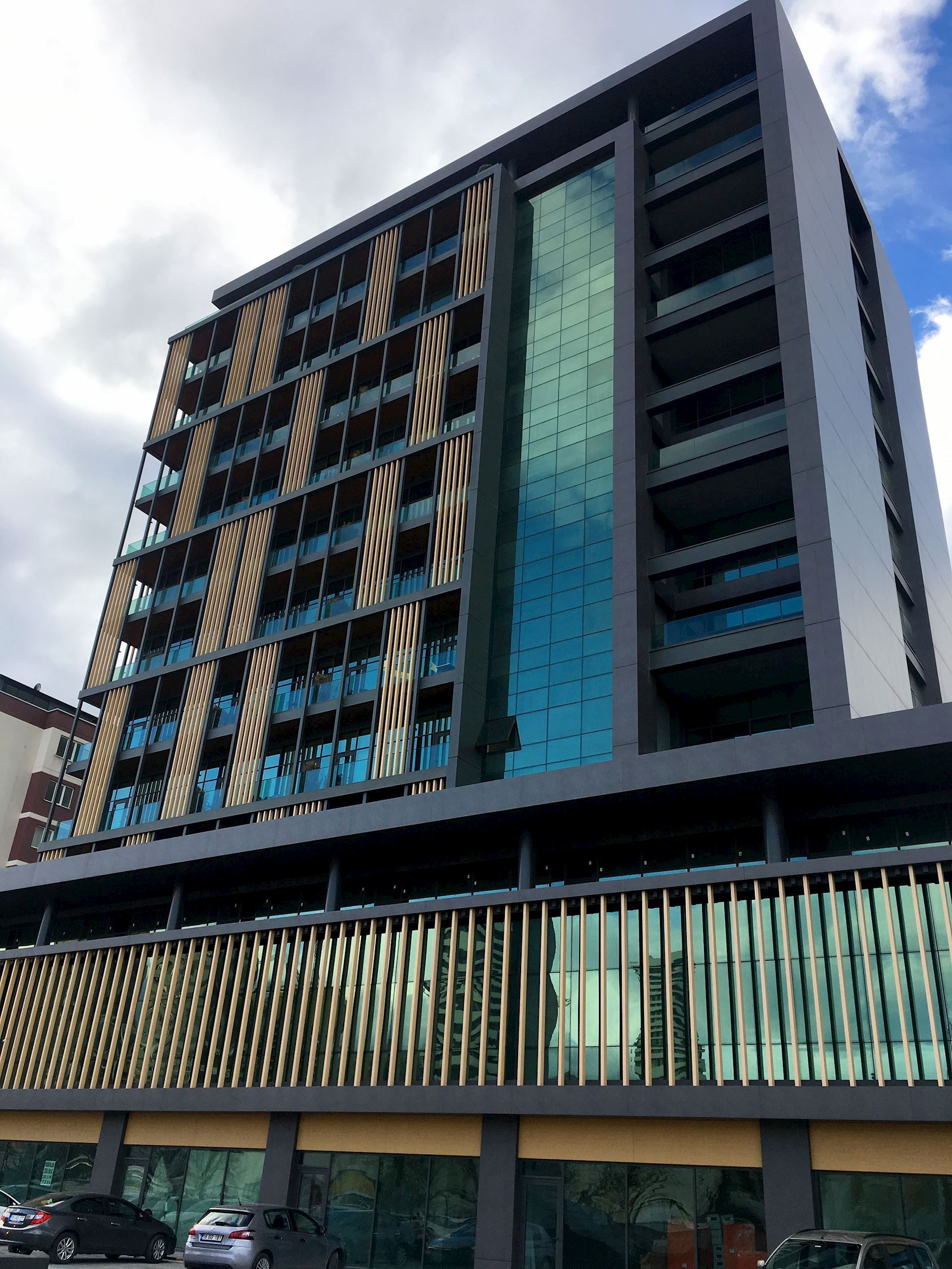 Ofis Artı'da kiralık ofis arıyorsanız, en uygun ofis fiyatları eOfis'te. Hazır ofis, sanal ofis, ortak ofis kiralama hizmetleri.